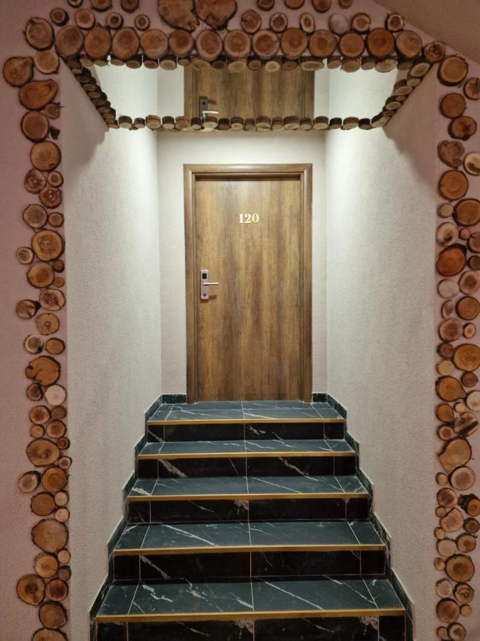 Fantastico Exlcusive Hotel Senta Ngoại thất bức ảnh