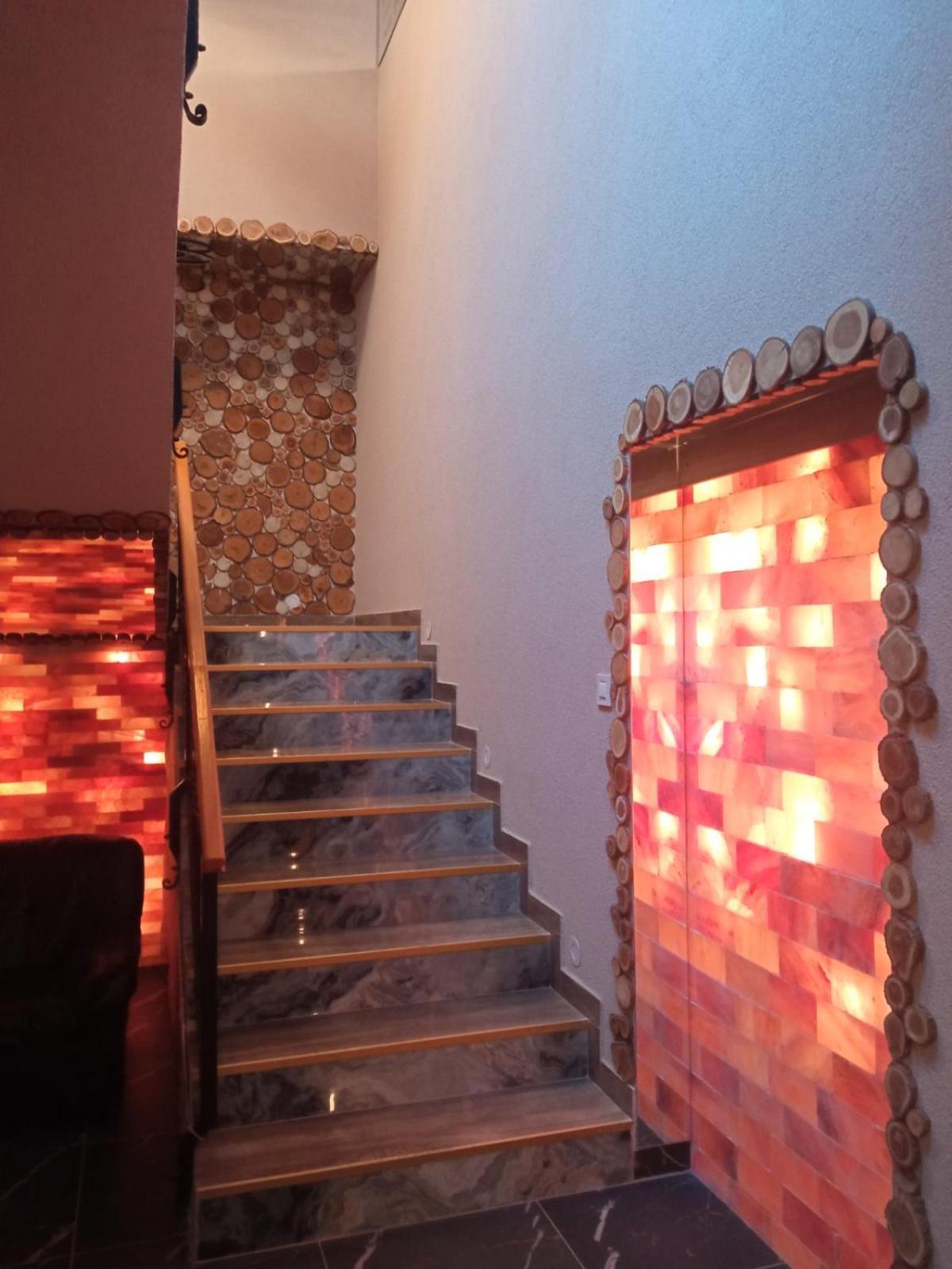 Fantastico Exlcusive Hotel Senta Ngoại thất bức ảnh
