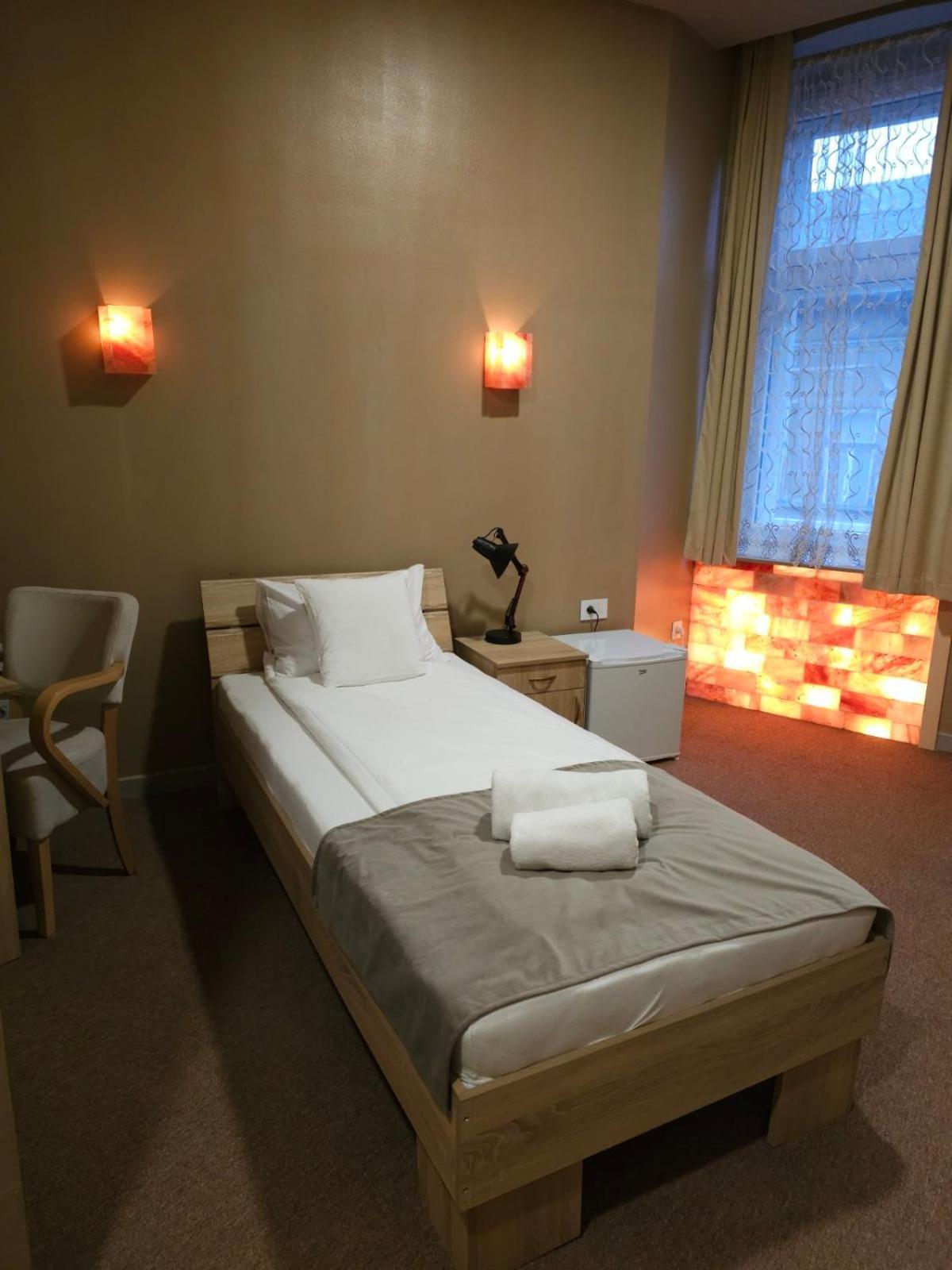 Fantastico Exlcusive Hotel Senta Ngoại thất bức ảnh